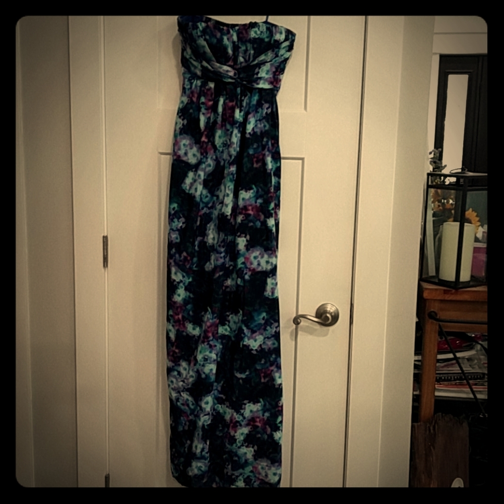 Long formal semi formal strapless dress